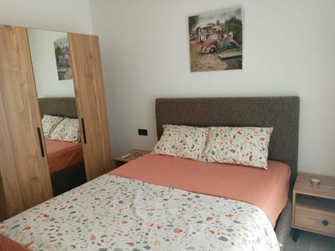 Bed, Bedroom, wardrobe