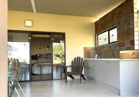 BBQ facilities, Seating area, Dining area