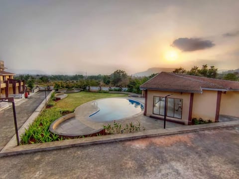 Natural landscape, Mountain view, Swimming pool, Sunrise, Sunset
