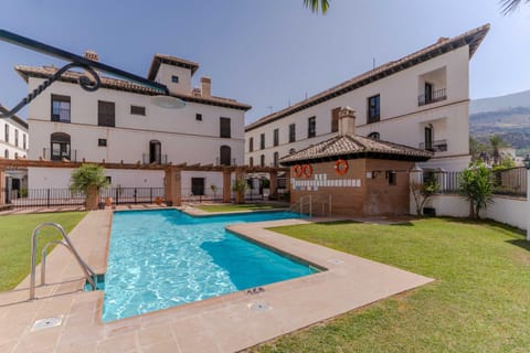 Property building, Mountain view, Pool view, Swimming pool, sunbed