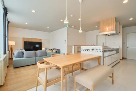 Kitchen or kitchenette, Living room, Dining area