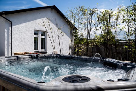 Hot Tub, Other