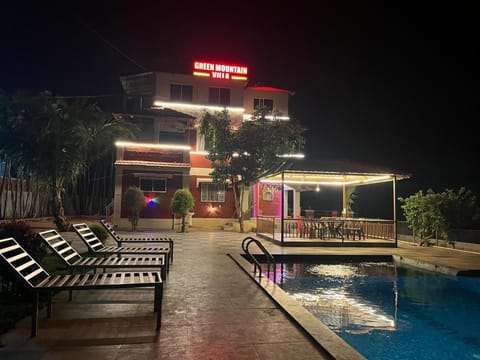 Property building, Night