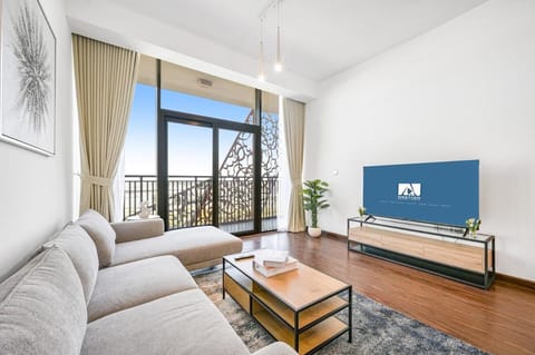 Communal lounge/ TV room, Living room, Seating area, Evening entertainment