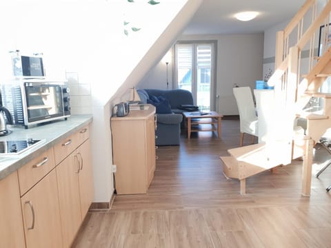 Kitchen or kitchenette, Living room, Dining area