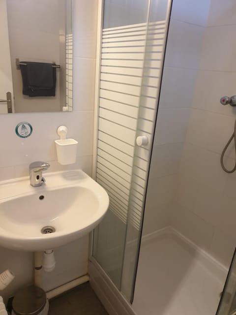 Hôtel Belfort Hotel in Paris