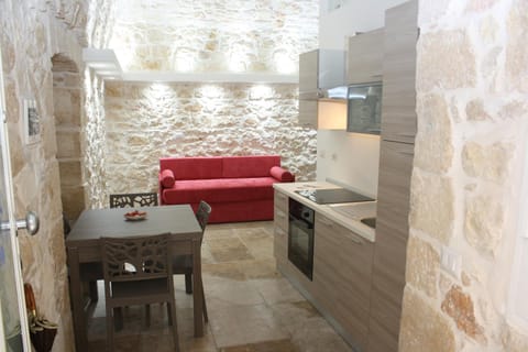 Kitchen or kitchenette, Living room, Dining area