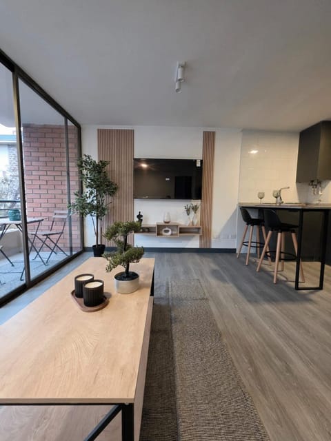 TV and multimedia, Kitchen or kitchenette, Dining area
