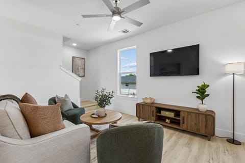 TV and multimedia, Living room