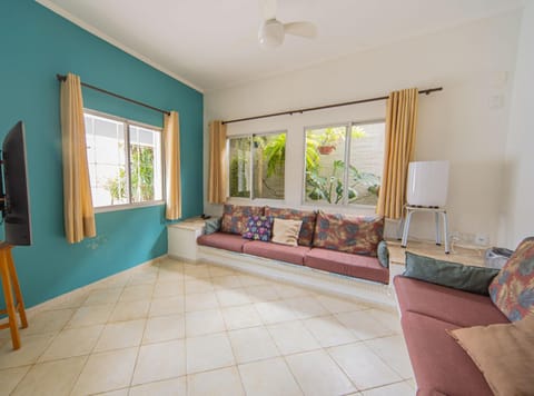 Communal lounge/ TV room, Living room