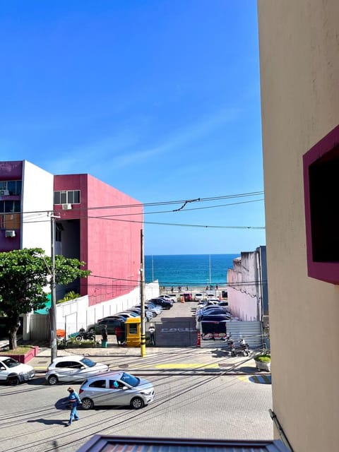 Sea view, Street view