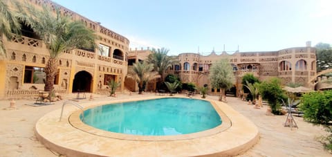 Swimming pool
