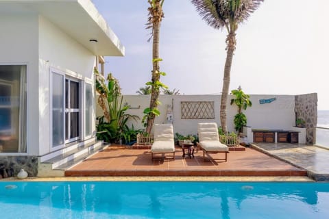 Balcony/Terrace, Swimming pool