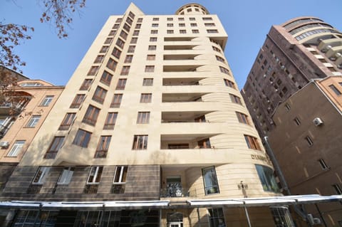 Property building, Day