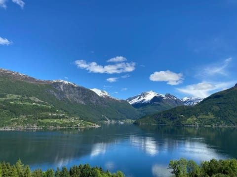 Natural landscape, Lake view, Mountain view