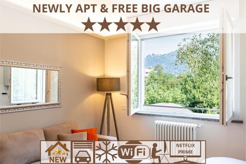 Natural landscape, Living room, Seating area, City view, City view, Mountain view, Mountain view