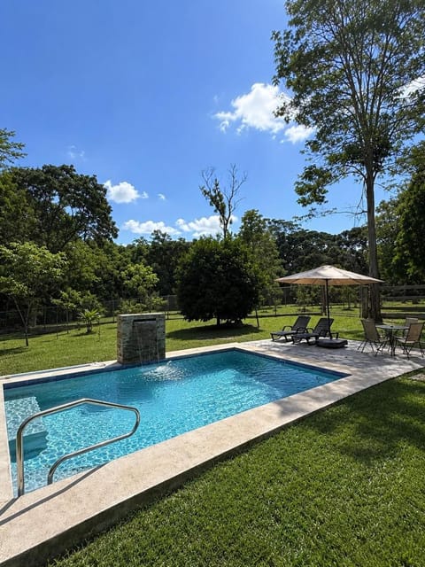 Swimming pool, Swimming pool