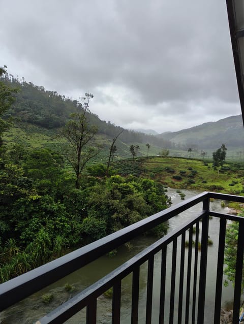 Spring, Natural landscape, Balcony/Terrace, Mountain view