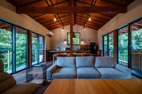 Living room, Dining area, kitchen