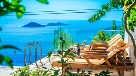 Patio, Sea view