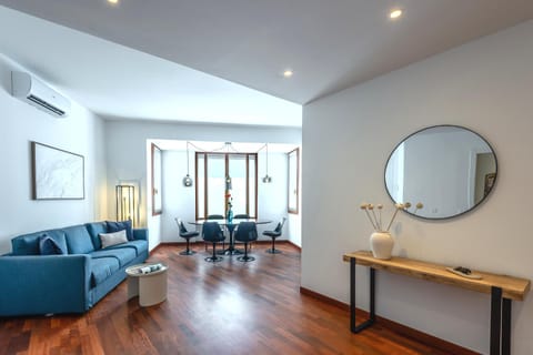 Spring, Day, Night, Winter, Summer, TV and multimedia, Living room, Photo of the whole room, Autumn, Seasons, Time of day, heating, heating, internet, internet, soundproof, air conditioner, air conditioner