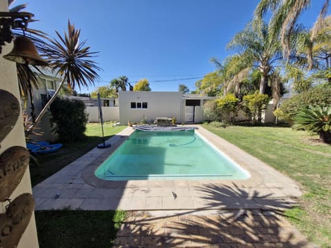 Garden, Swimming pool