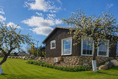 Property building, Day, Natural landscape, Garden view