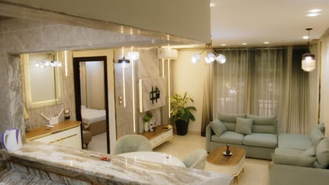 Living room, Seating area