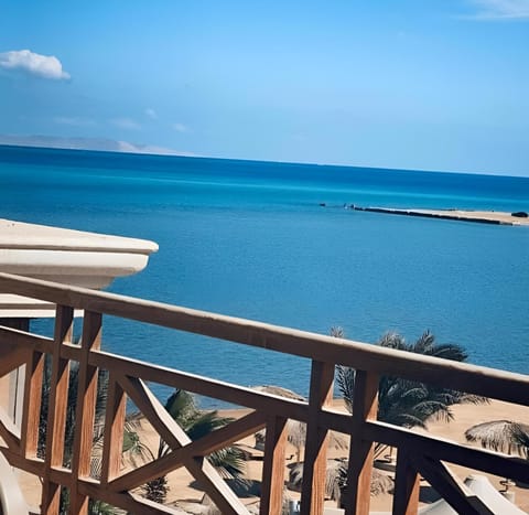 Day, Natural landscape, View (from property/room), Balcony/Terrace, Beach, Sea view