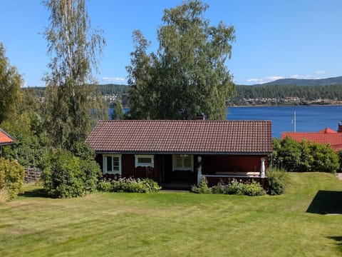 Property building, Lake view