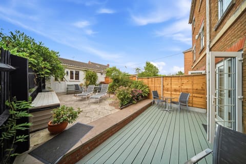 Patio, Garden