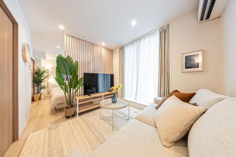Living room, Photo of the whole room