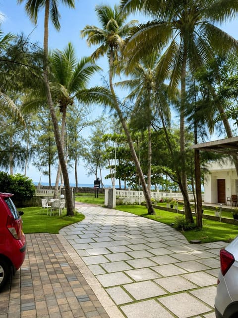 Property building, Street view
