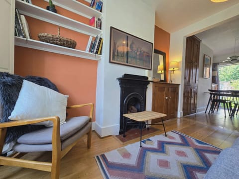 Library, Living room, Seating area, fireplace