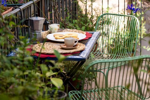 Garden, View (from property/room), Balcony/Terrace, Food and drinks