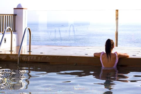 Sea view, Swimming pool