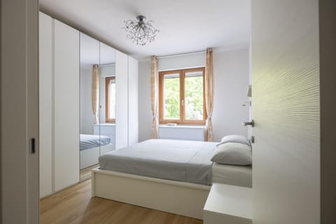 Bed, Bedroom, wardrobe