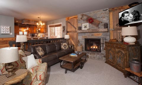 Living room, fireplace