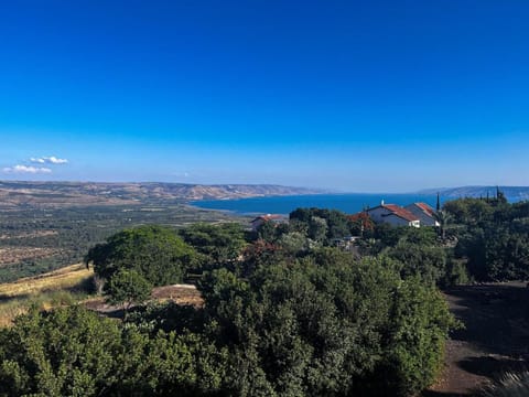 Day, Natural landscape, Lake view, Mountain view