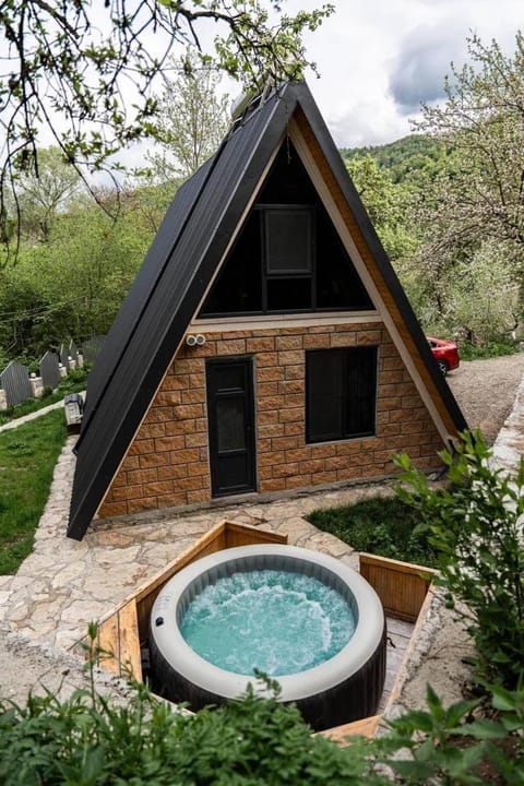 Hot Tub, Pool view