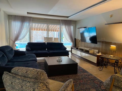 Communal lounge/ TV room, Seating area