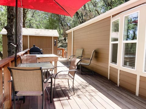 Lazy Z Resort Nature lodge in Twain Harte