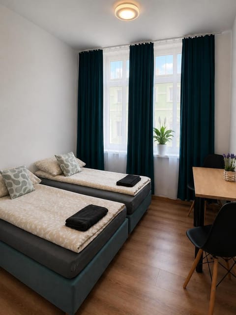 Photo of the whole room, Seating area, Bedroom