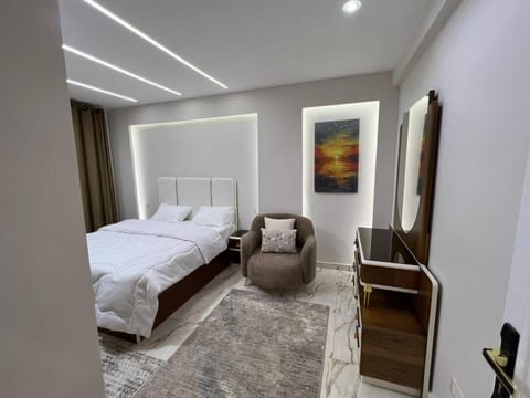 Photo of the whole room, Seating area, Bedroom, hair dresser