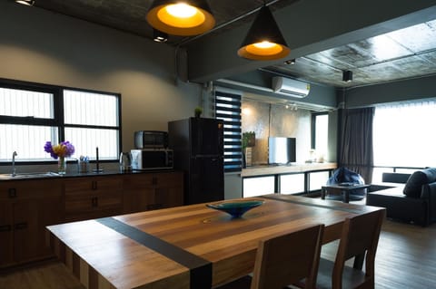 Kitchen or kitchenette, Living room, Photo of the whole room, Dining area