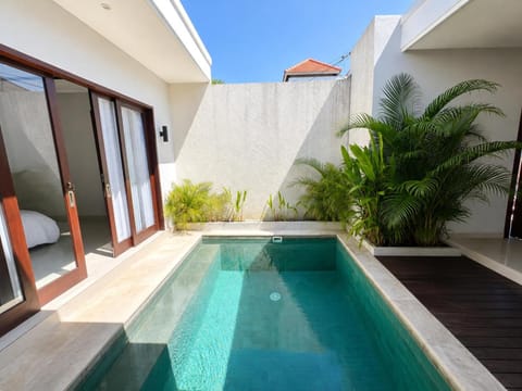 Day, Pool view, Swimming pool
