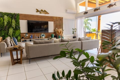 Communal lounge/ TV room, TV and multimedia