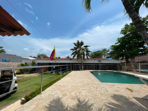 Property building, Swimming pool