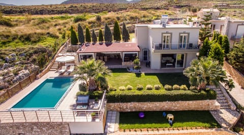 Bird's eye view, View (from property/room), View (from property/room), Garden view, Swimming pool, Swimming pool