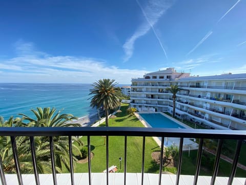 Sea view, Swimming pool